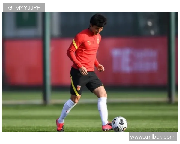 中国足球迎战马尔代夫全力争胜展现实力与信心